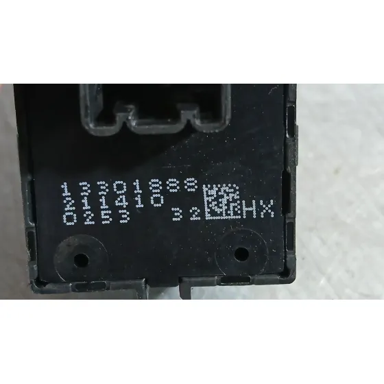 Mando Elevalunas Trasero Derecho para Opel Astra J Sports Tourer (P10)