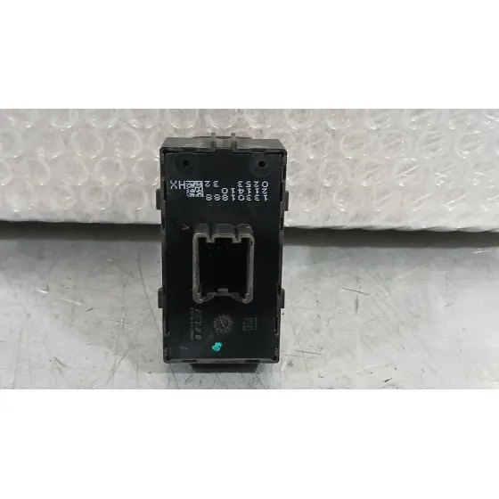 Mando Elevalunas Trasero Izquierdo para Opel Astra J Sports Tourer (P10)