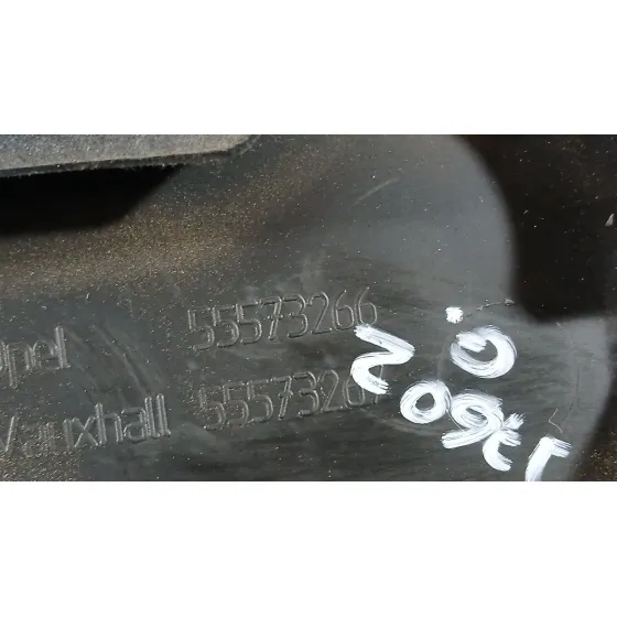 Tapa Motor para Opel Astra J Sports Tourer (P10)