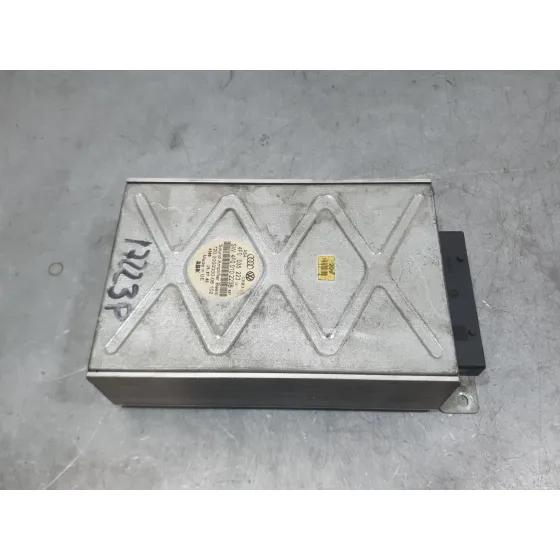 Amplificador Radio para Audi A6 C6 Avant (4F5)