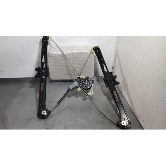 Elevalunas Delantero Izquierdo para Porsche Macan (95B)