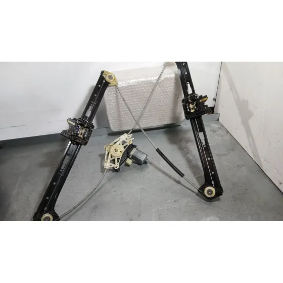 Elevalunas Delantero Izquierdo para Porsche Macan (95B)