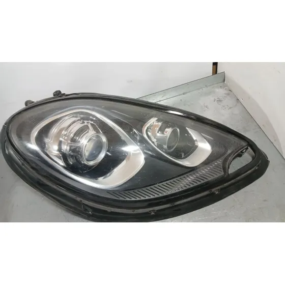 Faro Derecho para Porsche Macan (95B)