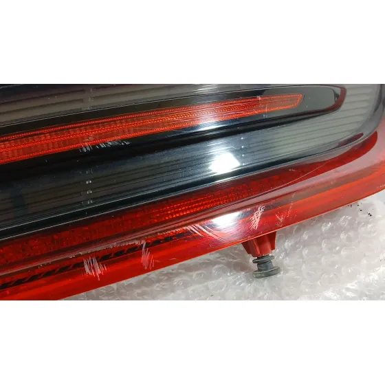Piloto Trasero Derecho Exterior para Porsche Macan (95B)