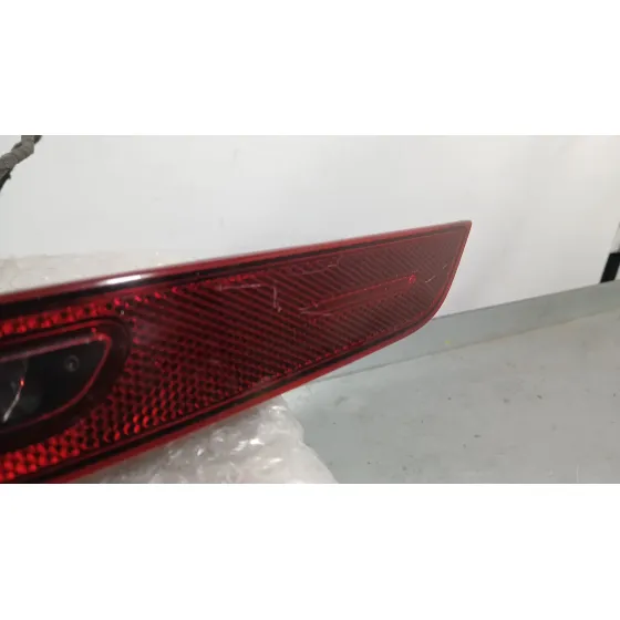 Piloto Trasero Derecho Paragolpes para Porsche Macan (95B)