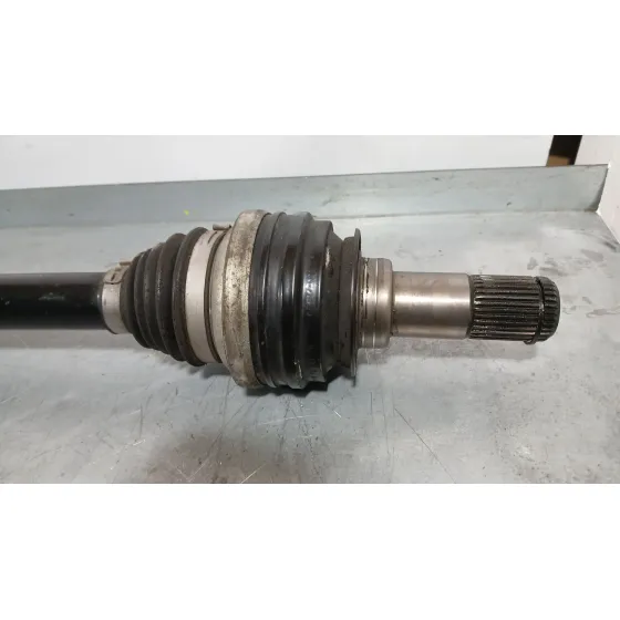 Transmision Trasera Derecha para Porsche Macan (95B)