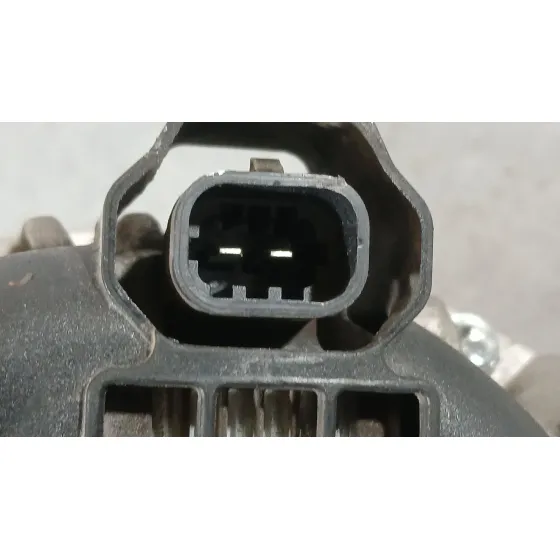 Alternador para Opel Astra J Sedan
