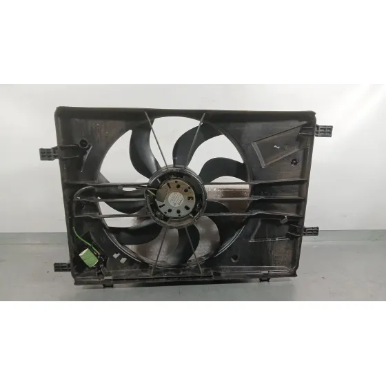 Electroventilador para Opel Astra J Sedan