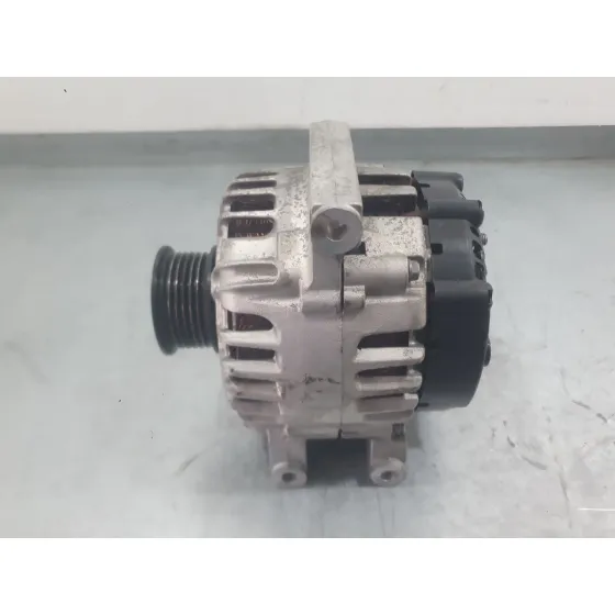 Alternador para Opel Astra J (P10)