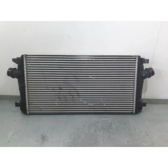 Intercooler para Opel Astra J (P10)