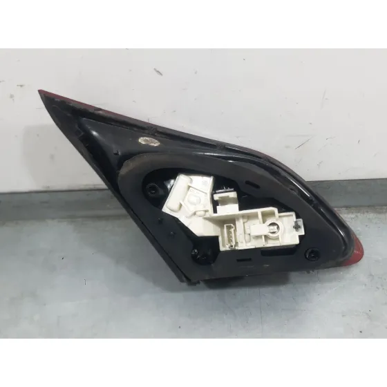 Piloto Trasero Derecho Interior para Opel Astra J (P10)