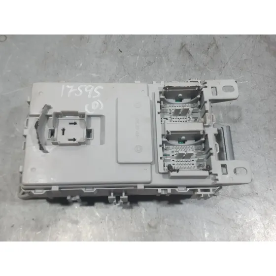 Caja Reles / Fusibles para Hyundai I20 Ii (Gb, Ib)