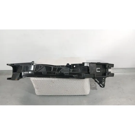 Soporte Faro Derecho para Cupra Formentor (Kmp)