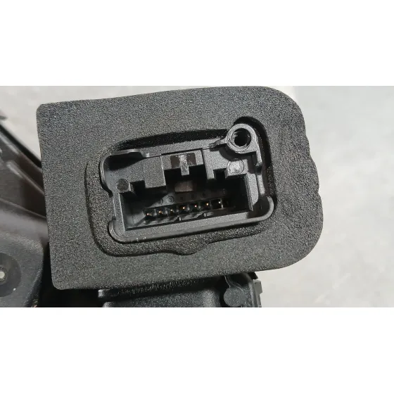 Cerradura Puerta Trasera Derecha para Cupra Formentor (Kmp)