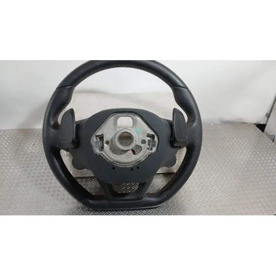 Volante para Cupra Formentor (Kmp)