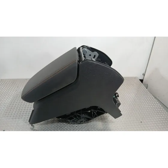 Apoyabrazos Central para Cupra Formentor (Kmp)