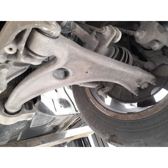 Brazo Suspension Inferior Delantero Izquierdo para Audi Q3 (8Ub, 8Ug)