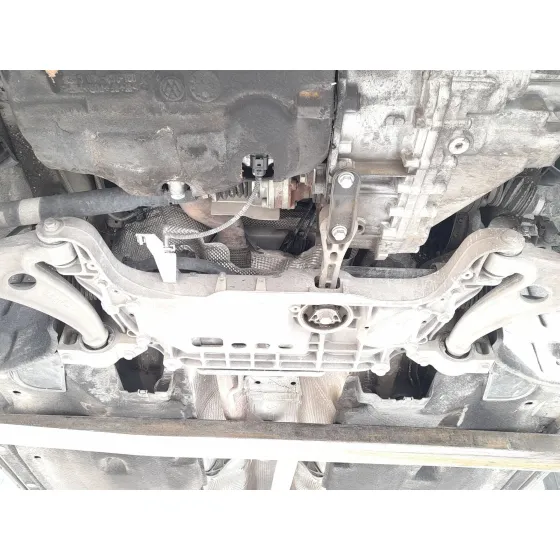 Puente Delantero para Audi Q3 (8Ub, 8Ug)