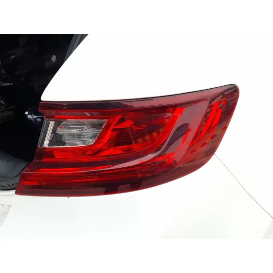 Piloto Trasero Derecho Exterior para Renault Megane Iv Hatchback (B9A/M/N_)