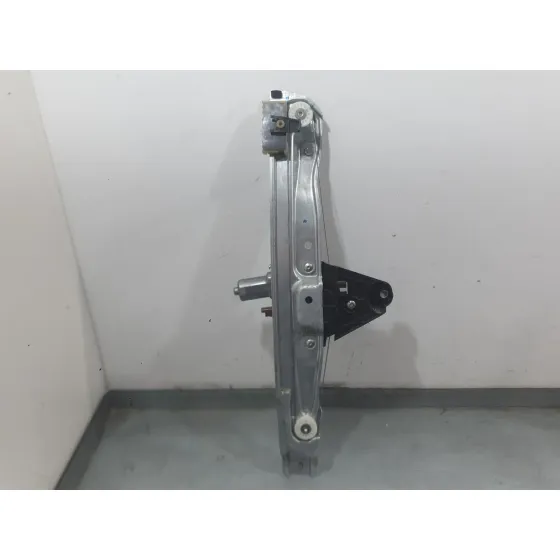 Elevalunas Trasero Derecho para Dacia Sandero Iii