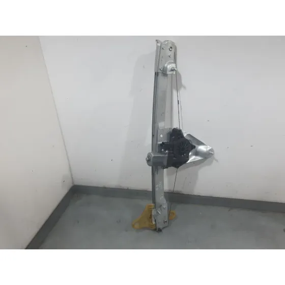 Elevalunas Delantero Derecho para Dacia Duster (Hm_)
