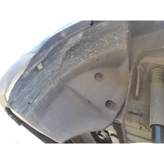 Plastico Pase Rueda Tras. Dch. para Dacia Duster (Hm_)