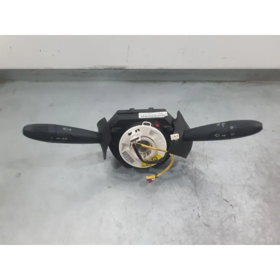 Mando Luces Y Limpia para Ford Ka (Ru8)