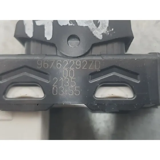 Mando Elevalunas Delantero Derecho para Citroën C3 Iii (Sx)