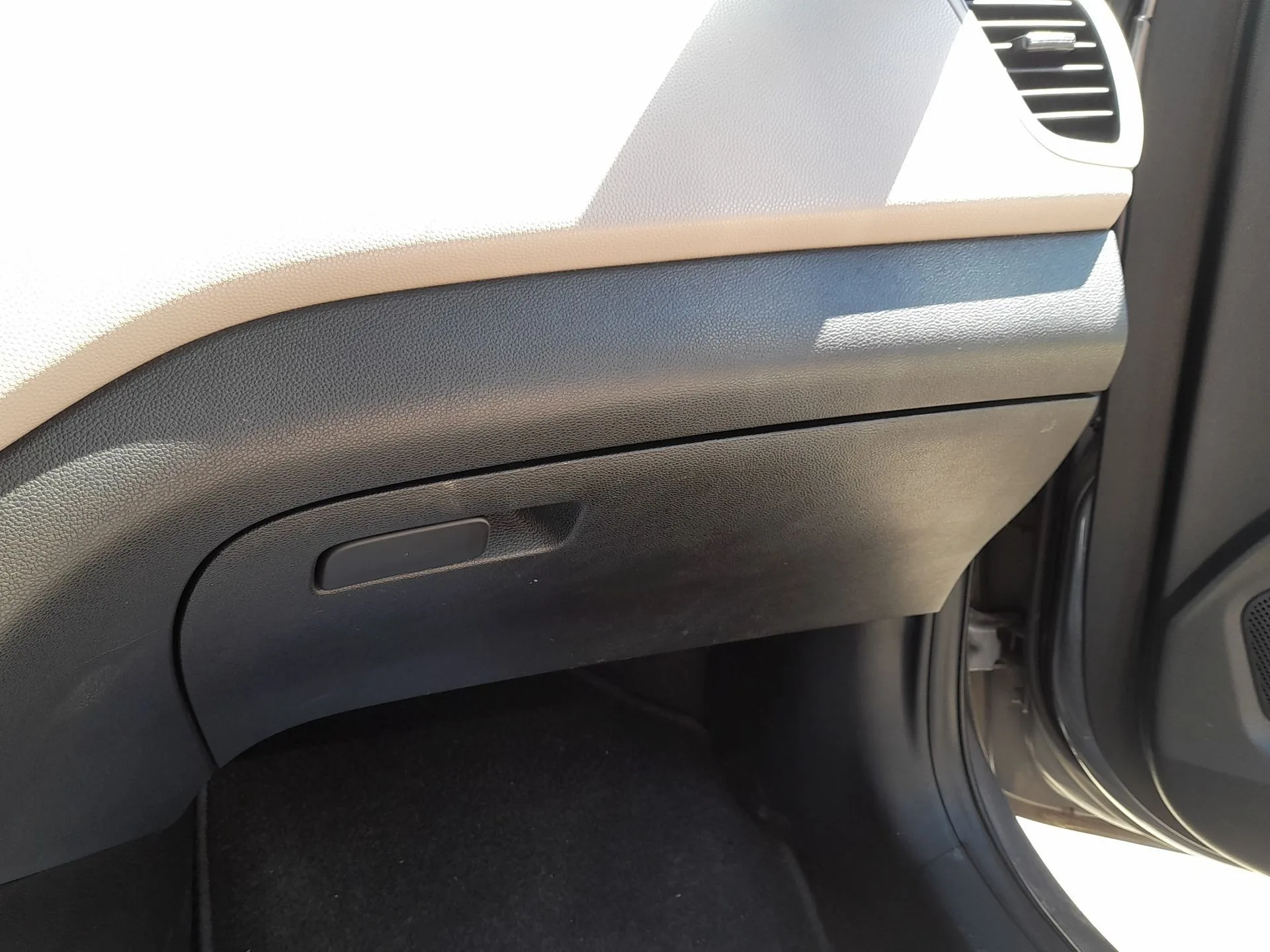 Guantera para Hyundai I20 Ii (Gb, Ib)
