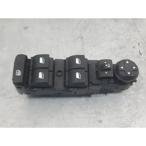 Mando Elevalunas Delantero Izquierdo para Opel Corsa F (P2Jo)