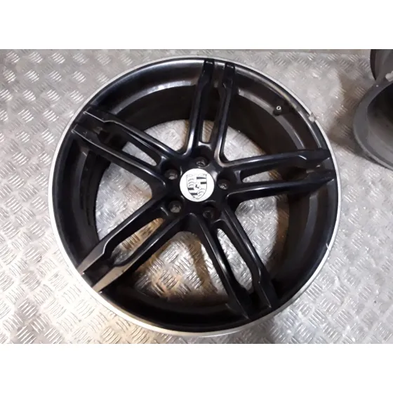 Llanta Aluminio para Porsche Macan (95B)