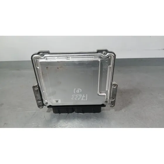 Centralita Motor Uce para Opel Corsa F (P2Jo)
