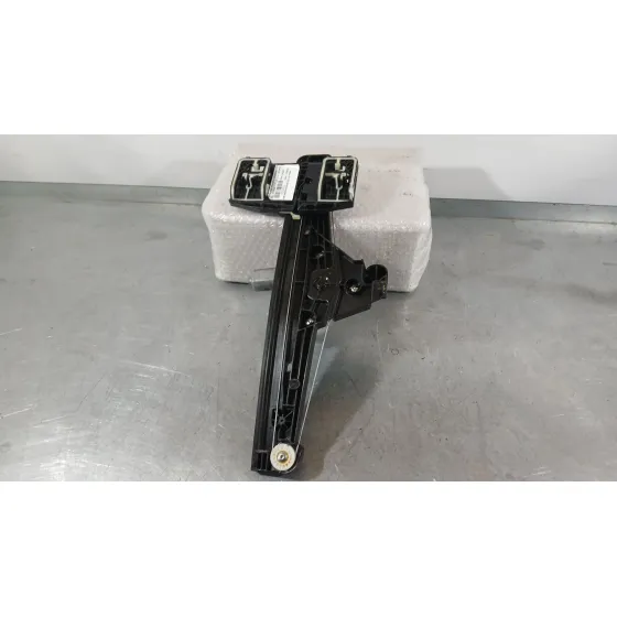 Elevalunas Trasero Derecho para Opel Corsa F (P2Jo)