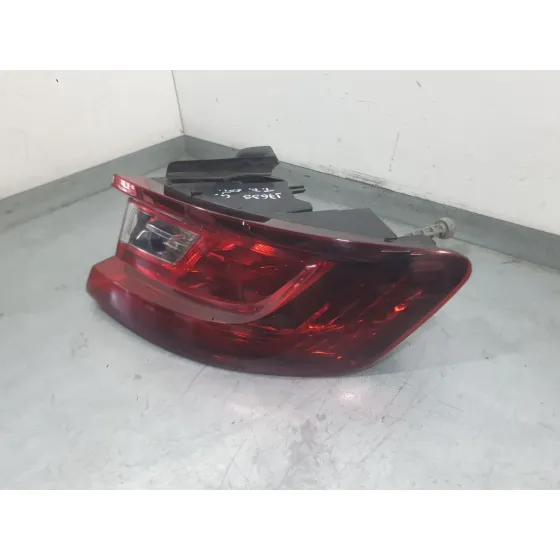 Piloto Trasero Derecho Exterior para Renault Megane Iv Hatchback (B9A/M/N_)