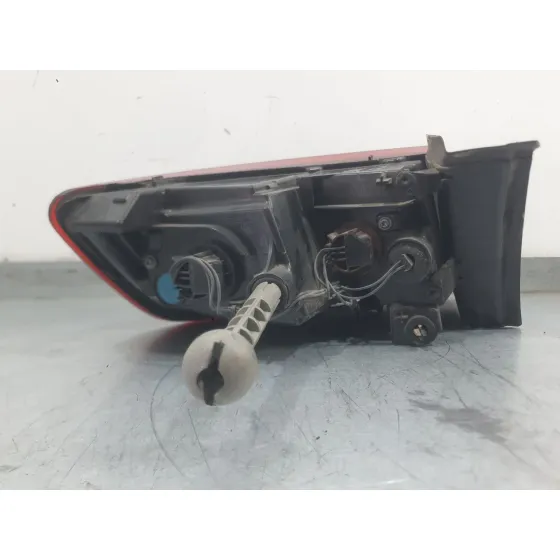 Piloto Trasero Derecho Exterior para Renault Megane Iv Hatchback (B9A/M/N_)