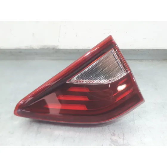 Piloto Trasero Derecho Interior para Kia Stonic (Yb)