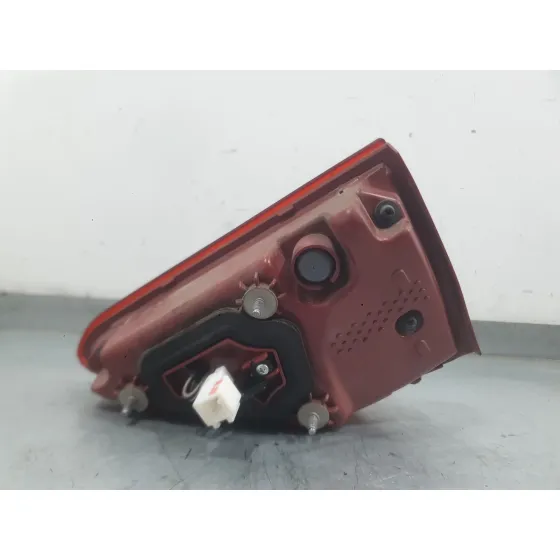 Piloto Trasero Izquierdo Interior para Kia Stonic (Yb)