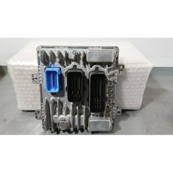 Centralita Motor Uce para Opel Astra K (B16)