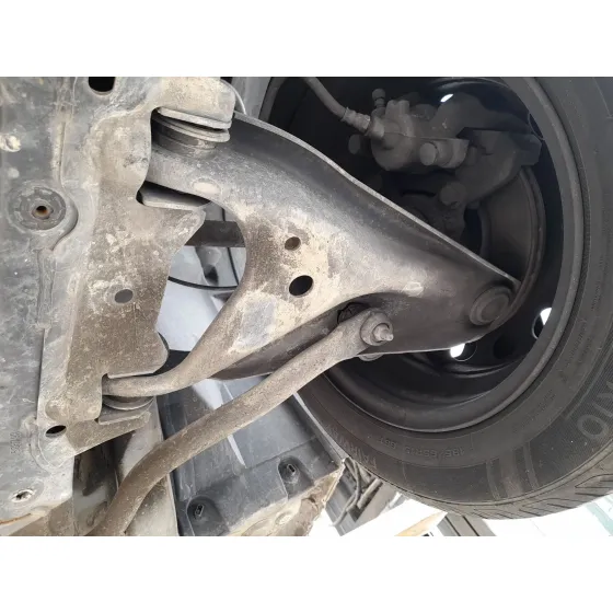 Brazo Suspension Inferior Delantero Izquierdo para Dacia Logan Ii