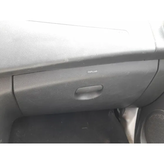 Guantera para Dacia Logan Ii