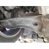 Brazo Suspension Inferior Delantero Derecho para Dacia Sandero Iii