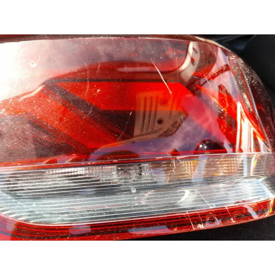 Piloto Trasero Derecho para Dacia Sandero Iii