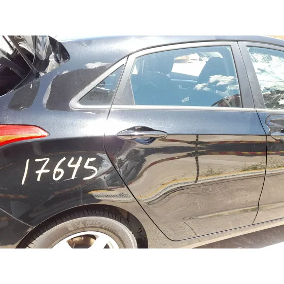 Puerta Trasera Derecha para Hyundai I30 (Gd)