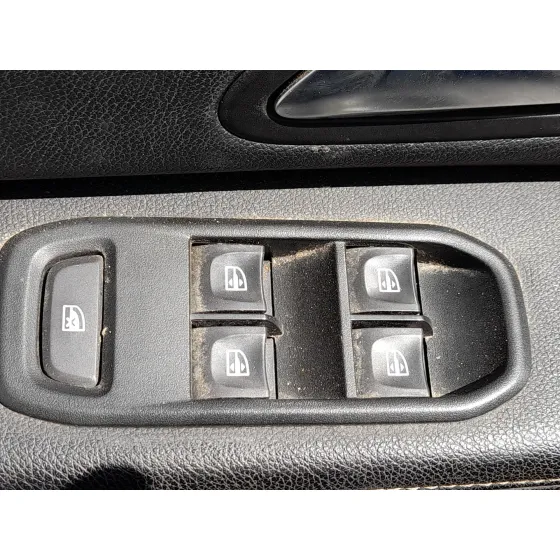 Mando Elevalunas Delantero Izquierdo para Dacia Duster (Hm_)