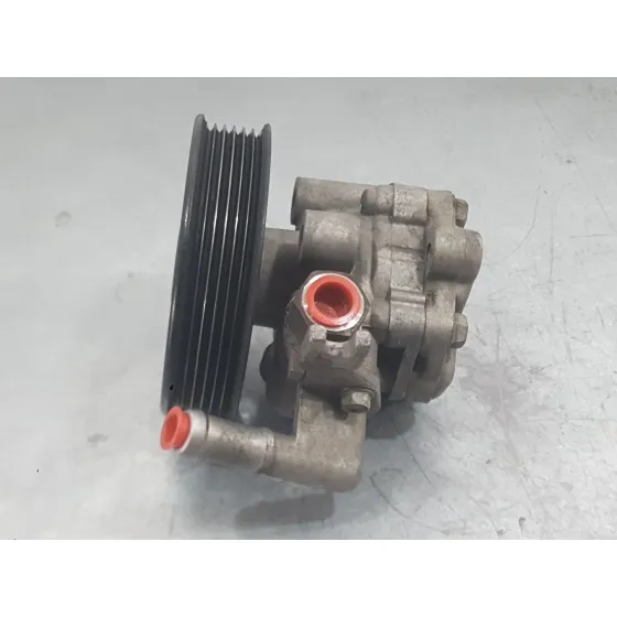 Bomba Direccion para Kia Cerato I Hatchback (Ld)