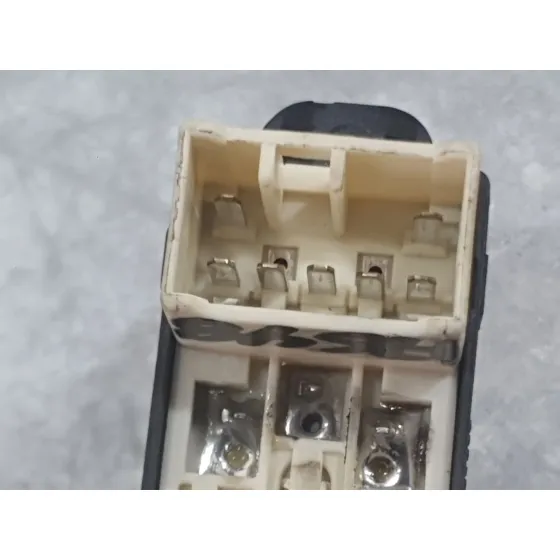 Mando Elevalunas Trasero Derecho para Kia Cerato I Hatchback (Ld)