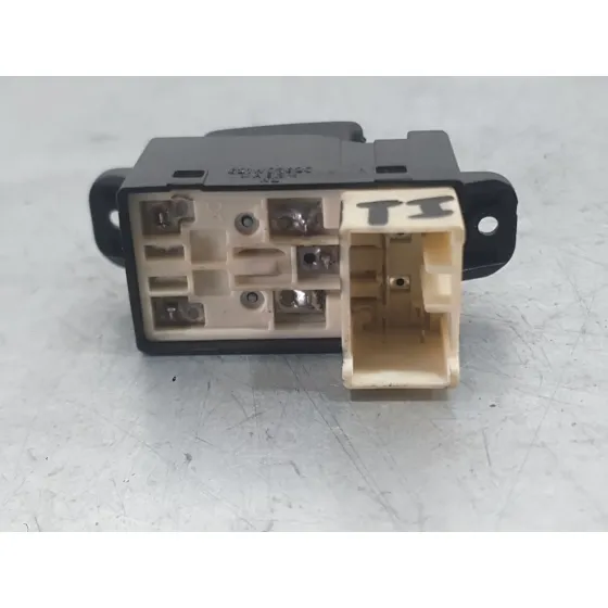 Mando Elevalunas Trasero Izquierdo para Kia Cerato I Hatchback (Ld)