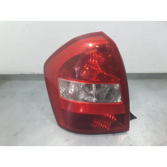 Piloto Trasero Izquierdo para Kia Cerato I Hatchback (Ld)