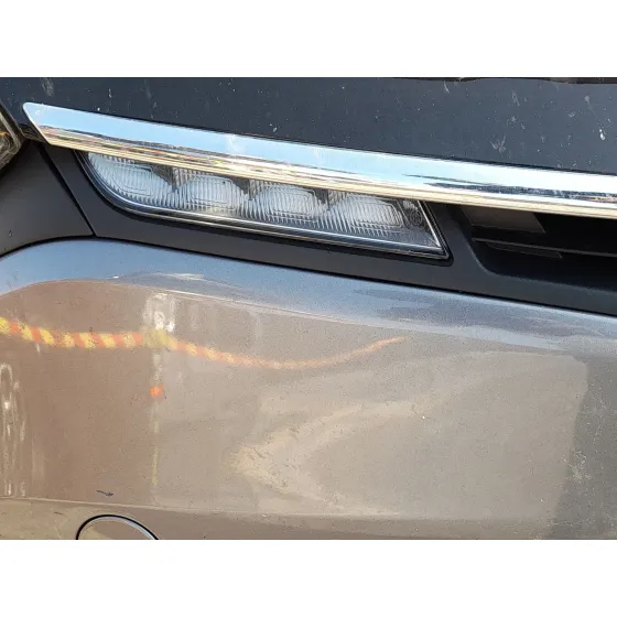 Piloto Derecho Luz Diurna para Renault Clio Iv (Bh_)