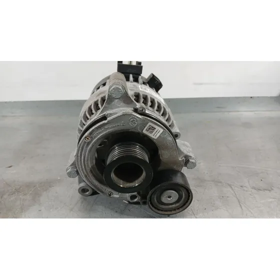 Alternador para Bmw 1 (F40)